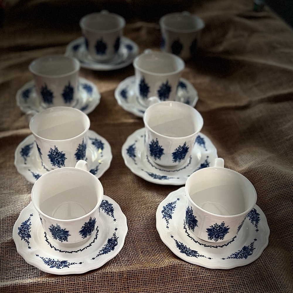 8 Blue and White Tea Cups/coffee Cups with 7 Saucers